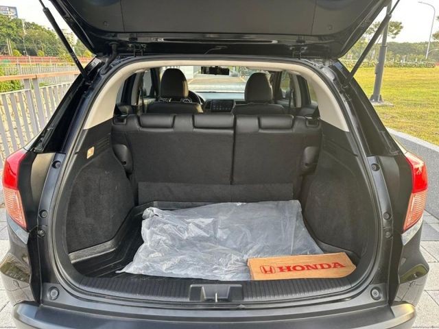 Honda HR-V  第8張相片