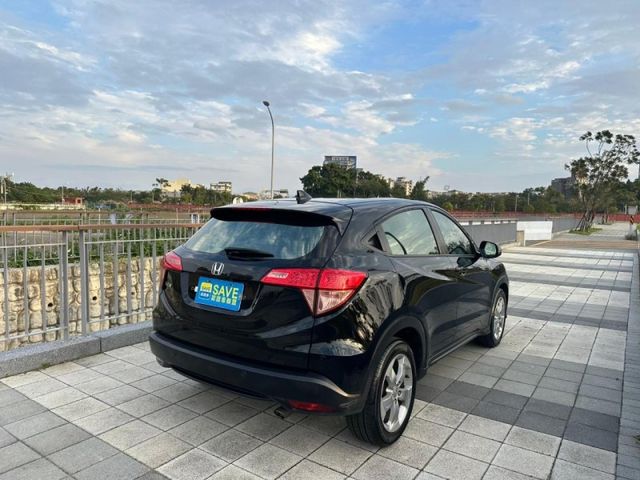 Honda HR-V  第9張相片
