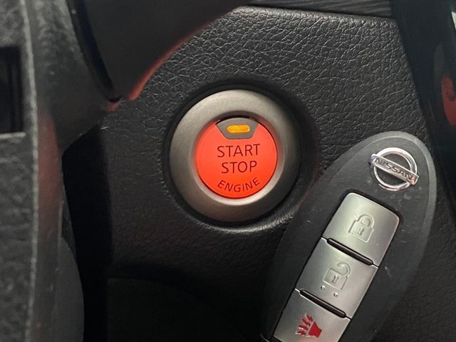 Nissan Tiida  第4張相片