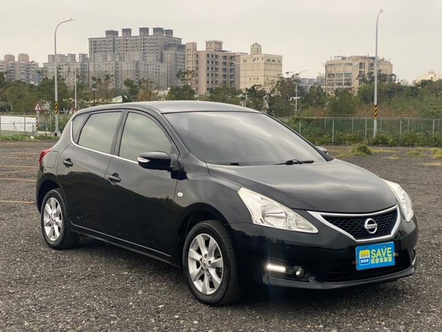 Nissan Tiida  第15張相片