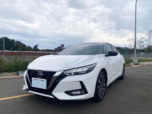 Nissan Sentra  第2張相片