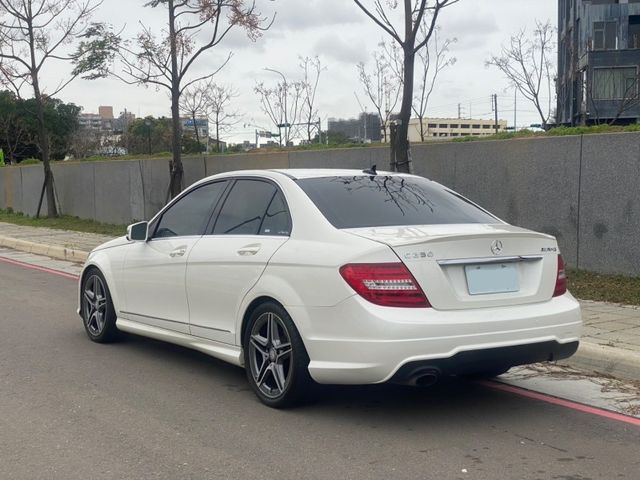 2013 BENZ C250  第4張相片