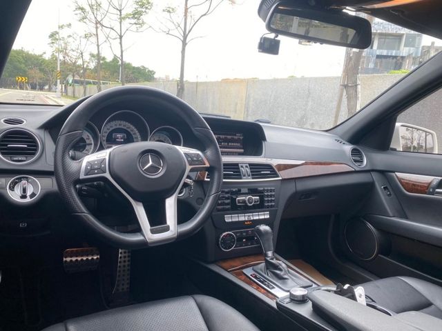 2013 BENZ C250  第6張相片