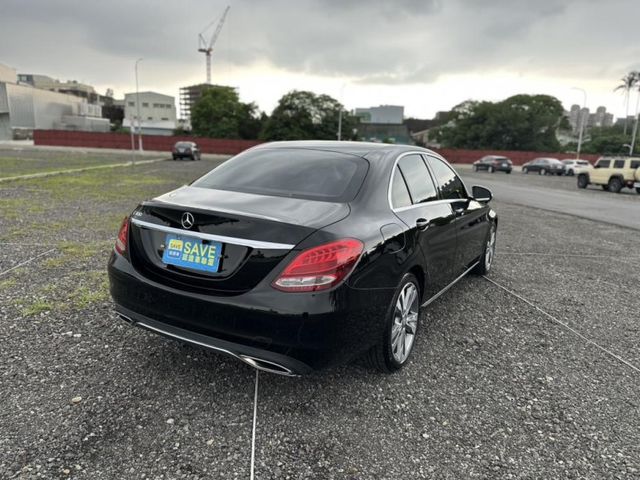 Mercedes-Benz/賓士 C300  第11張相片