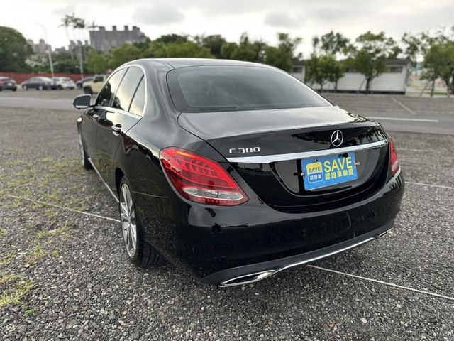 Mercedes-Benz/賓士 C300  第15張相片
