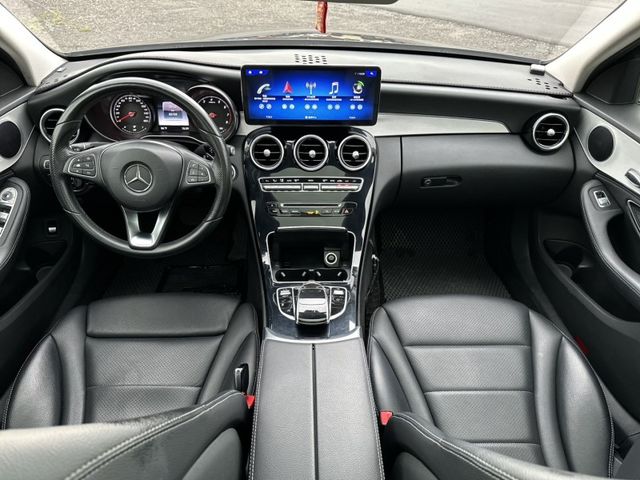 Mercedes-Benz/賓士 C300  第23張相片