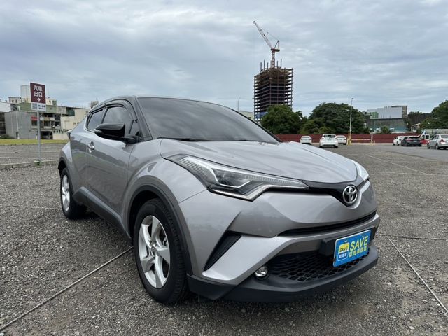 Toyota C-HR  第3張相片