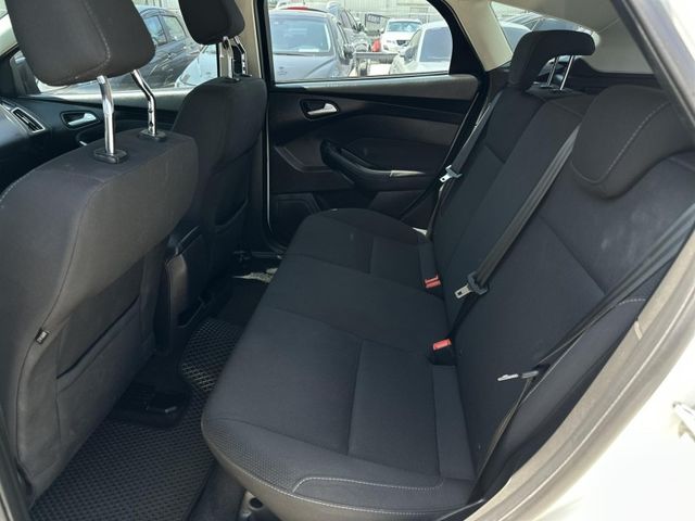 Ford/福特 Focus  第9張相片