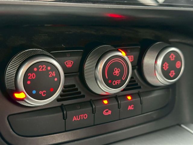 Audi TT  第11張相片