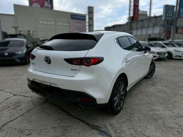 2019 Mazda3  第2張相片