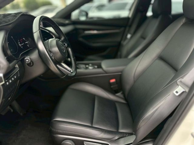 2019 Mazda3  第6張相片