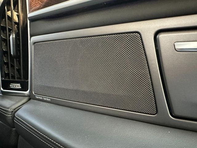 BMW/ 寶馬 740Li Luxury  第2張相片