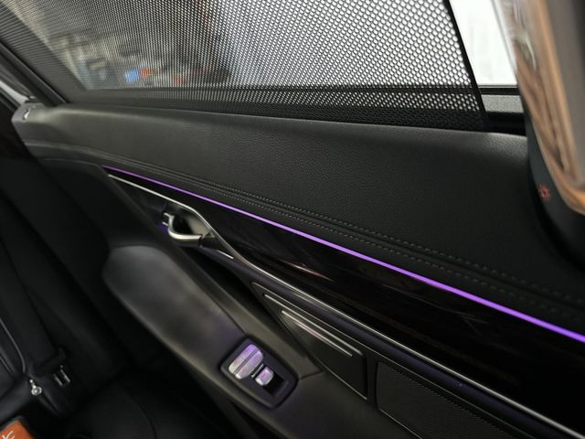 BMW/ 寶馬 740Li Luxury  第3張相片