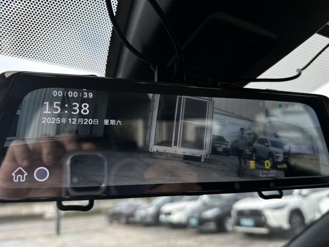 Nissan Kicks  第27張相片