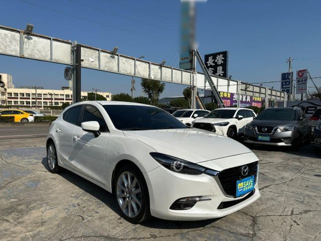 Mazda Mazda3  第6張相片