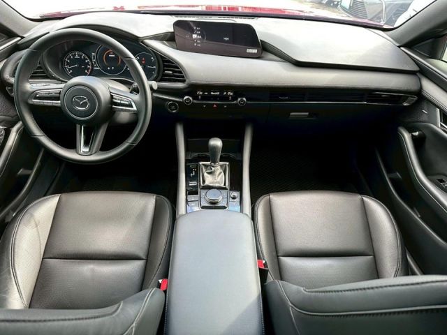 Mazda Mazda3  第11張相片