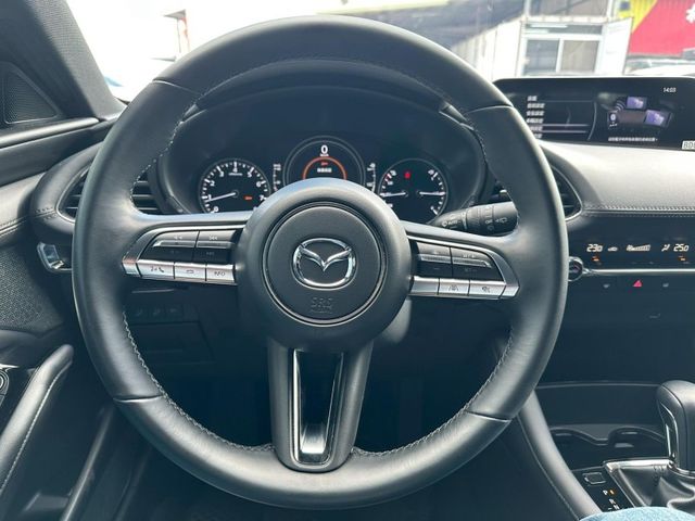 Mazda Mazda3  第13張相片