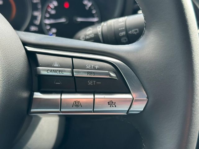 Mazda Mazda3  第14張相片