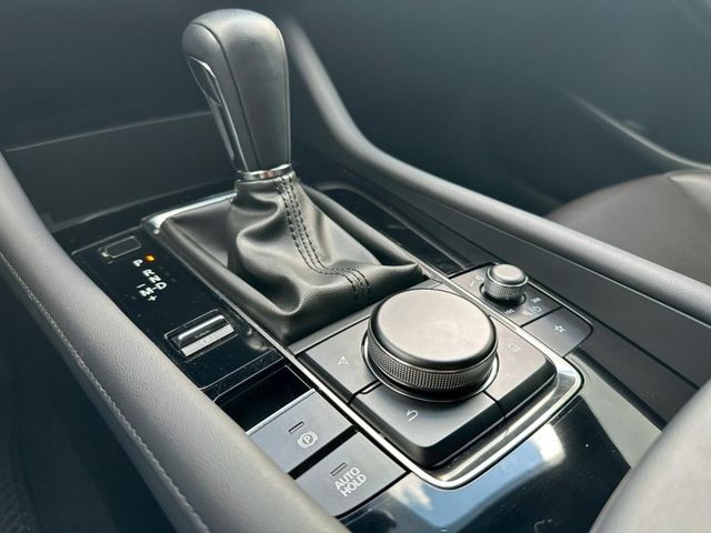 Mazda Mazda3  第18張相片