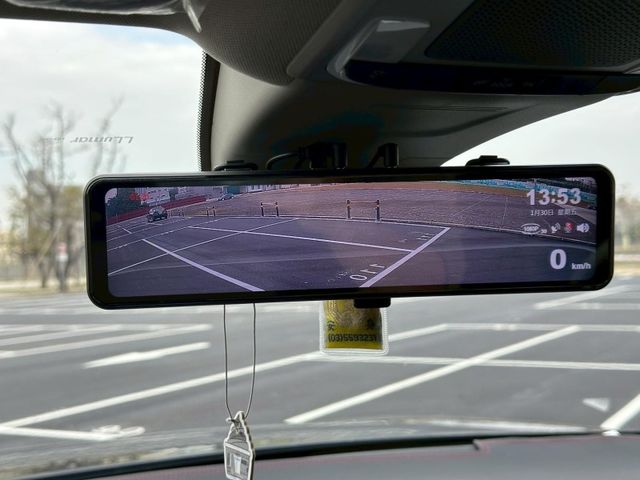 Honda CR-V  第14張相片