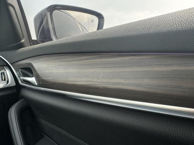 BMW/ 寶馬 520i  第1張相片