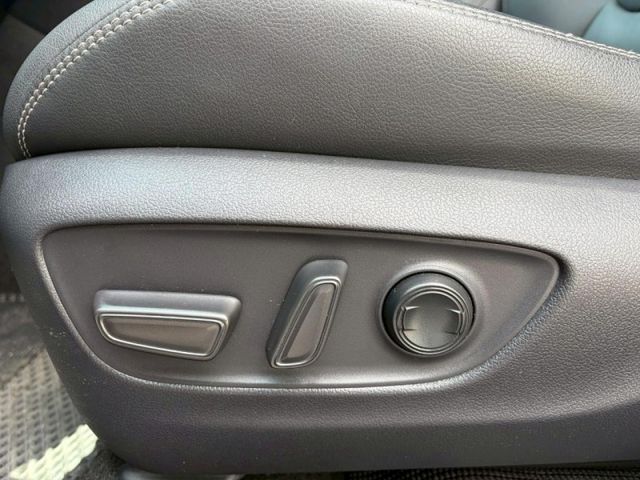 Toyota RAV4  第17張相片