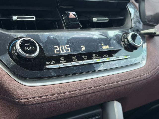 Toyota Cross  第1張相片