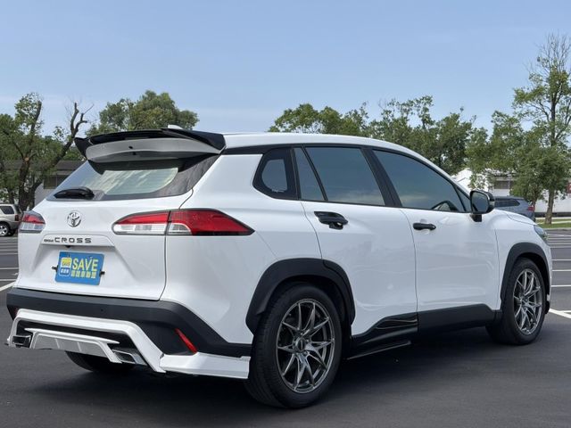 Toyota Cross  第8張相片