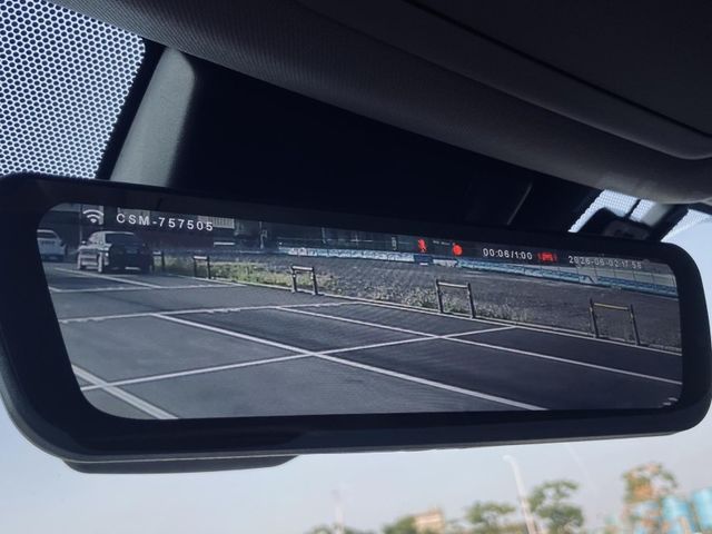 Toyota RAV4  第22張相片