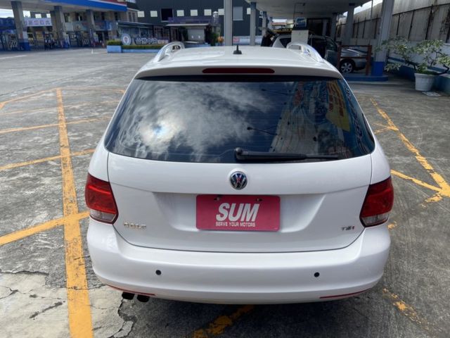 一手車 鈑件原 車況優 里程保證 實跑七萬多公里 少跑里程 小引擎大馬力 加長版 認證車 可貸款 優質原裝進口旅行式車款  第5張相片