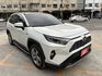 Hybrid旗艦版 油電混合 鈑件原 4WD 里程保證 免鑰匙啟動車門鎖 ACC環景 電動尾門 全景天窗 認證車  第2張縮圖
