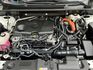 Hybrid旗艦版 油電混合 鈑件原 4WD 里程保證 免鑰匙啟動車門鎖 ACC環景 電動尾門 全景天窗 認證車  第18張縮圖
