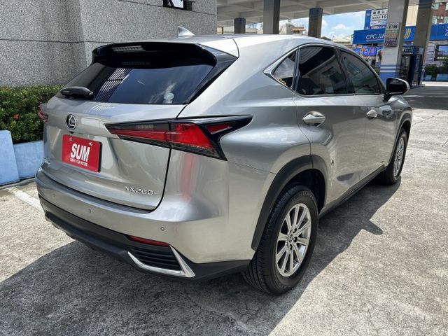 2019/2020年式小改款 菁英版 原鈑件 里程保證 ACC跟車 雙前座電熱椅 快撥鍵 倒車顯影認證車 有保固 可貸款  第3張相片