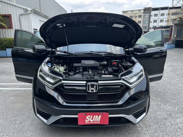 一手車 鈑件原 頂級配備 渦輪增壓 低里程 僅跑3萬多公里 里程保證 全景天窗 盲點 跟車 道路偏移  第18張相片
