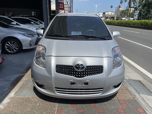一手車 鈑件原  里程保證 小車大空間 妥善率好 省油 好停車 經濟實惠 認證車 優質代步五門掀背式小轎車款  第2張相片