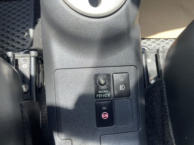 一手車 鈑件原  里程保證 小車大空間 妥善率好 省油 好停車 經濟實惠 認證車 優質代步五門掀背式小轎車款  第11張相片
