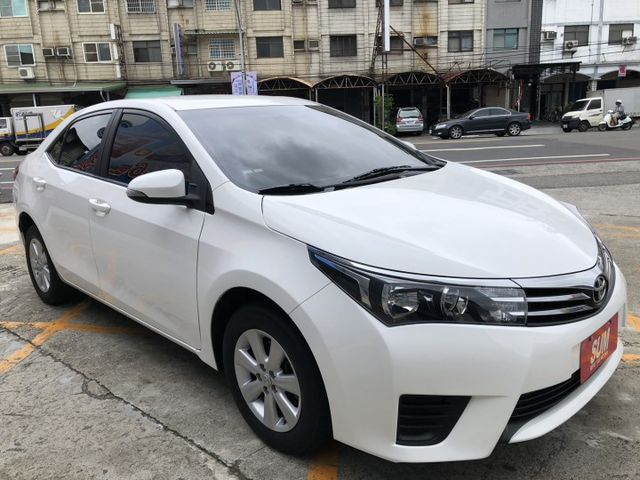雅緻款 里程保證 手自排 方向盤快控鍵 後座分離倒覆 省油 妥善率好 CP質高  代步車首選 認證車 有保固 可貸款  第3張相片