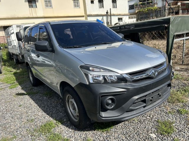 車輛整備中  第1張相片