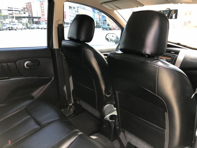 一手車 鈑件原 里程保證 五人座 有小車的省油 有MPV的空間 妥善率好 CP質高 代步首選車 價格親民 認證車 可貸  第14張相片