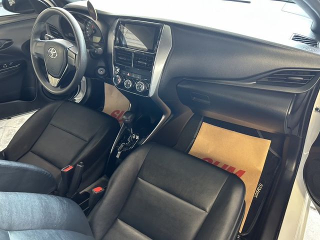 經典版 鈑件原 里程保證  小車大空間 省油 CP值高 妥善率好 故障率低 好停車 認證車 有保固 可貸款  第5張相片