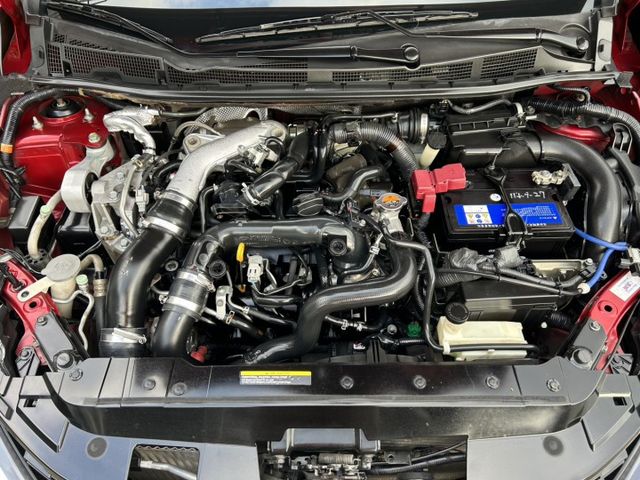 Turbo版 免鑰匙啟動車門鎖 盲點 環景 空力套件 恆溫空調 分區溫控 後座出風口 循跡防滑 認證車 有保固 可貸款  第20張相片