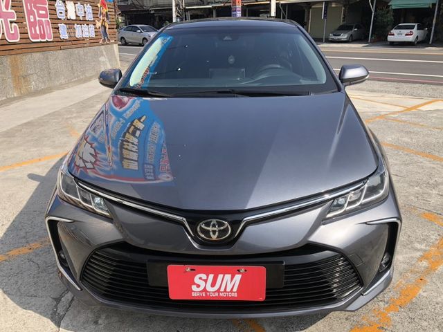 豪華版 鈑件原 里程保證  ACC跟車 方向盤快控鍵  影音系統 定速 恆溫 電動折疊後視鏡 車道偏離警示 認證車  第2張相片