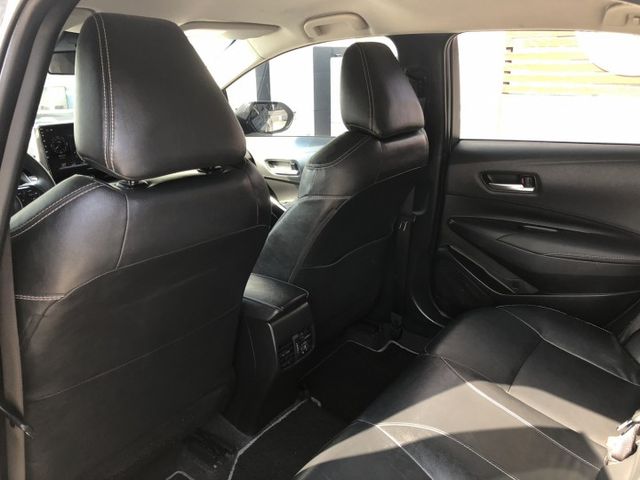 豪華版 鈑件原 里程保證  ACC跟車 方向盤快控鍵  影音系統 定速 恆溫 電動折疊後視鏡 車道偏離警示 認證車  第14張相片