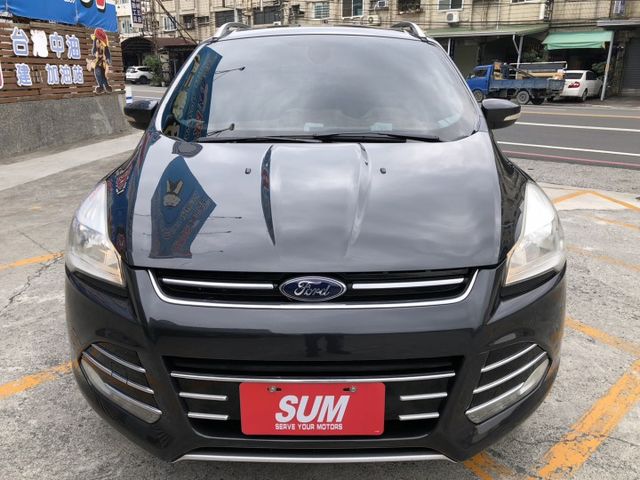 頂級四輪傳動版 原鈑件 無事故 渦輪增壓 馬力242P 扭力大駕馭感超高 里程保證 物超所值 親民價格 認證車 可貸款  第2張相片