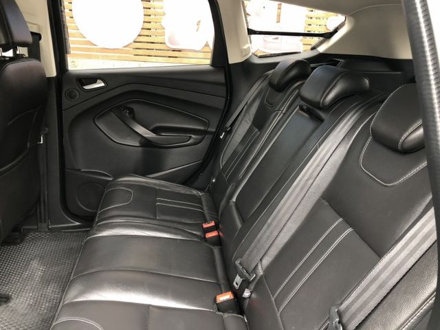 頂級四輪傳動版 原鈑件 無事故 渦輪增壓 馬力242P 扭力大駕馭感超高 里程保證 物超所值 親民價格 認證車 可貸款  第15張相片