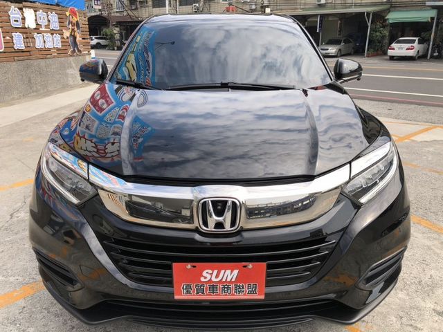 S版 一手車 鈑件原 里程保證 配備資料皆齊全 車況優 方向盤快控鍵 換檔撥片  恆溫空調 藍牙通訊 衛星導航  認證車  第3張相片