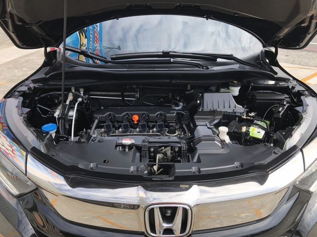 S版 一手車 鈑件原 里程保證 配備資料皆齊全 車況優 方向盤快控鍵 換檔撥片  恆溫空調 藍牙通訊 衛星導航  認證車  第17張相片