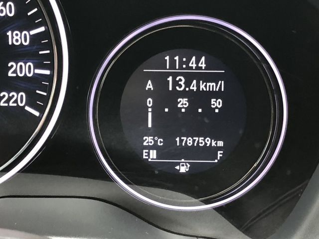 S版 一手車 鈑件原 里程保證 配備資料皆齊全 車況優 方向盤快控鍵 換檔撥片  恆溫空調 藍牙通訊 衛星導航  認證車  第19張相片