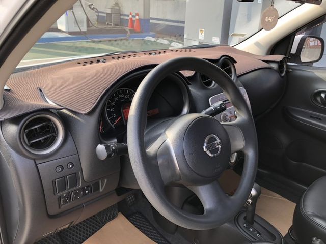 一手車 只跑13萬多 里程保證 低里程  省油 托善率好 保養維修零件便宜 遮風擋雨 代步首選小車  認證車 可保固  第10張相片