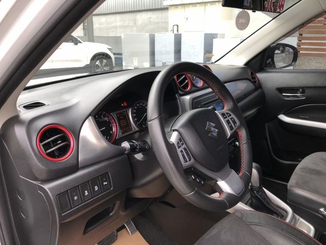 一手車里程保證 新車至今都在屏東原廠保修維護 鈑件原 1.4渦輪增壓 稅金省馬力足 歐規車體車身小巧安全性超越同境界車種  第10張相片